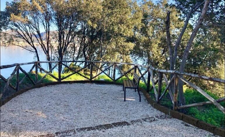 BACOLI/ Pronto il nuovo belvedere sul mare a Villa Ferretti