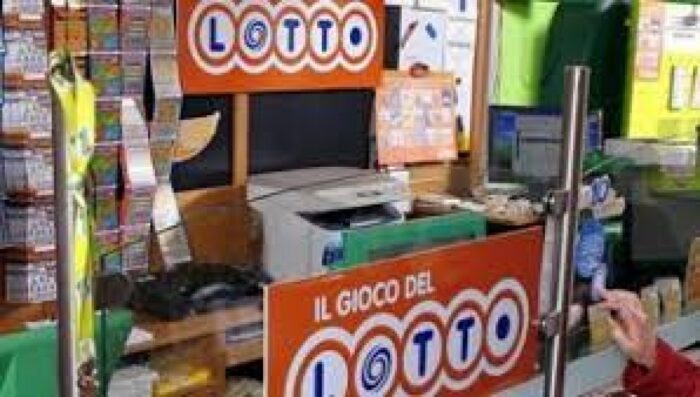 Ritardi nei versamenti: revocata concessione a ricevitoria di Monte di Procida