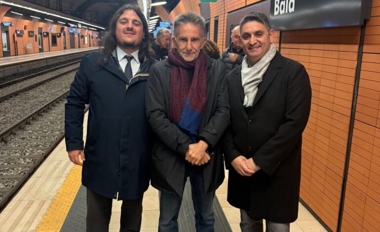 Riapertura l’intera tratta della Cumana: giro in treno con i sindaci di Pozzuoli e Bacoli