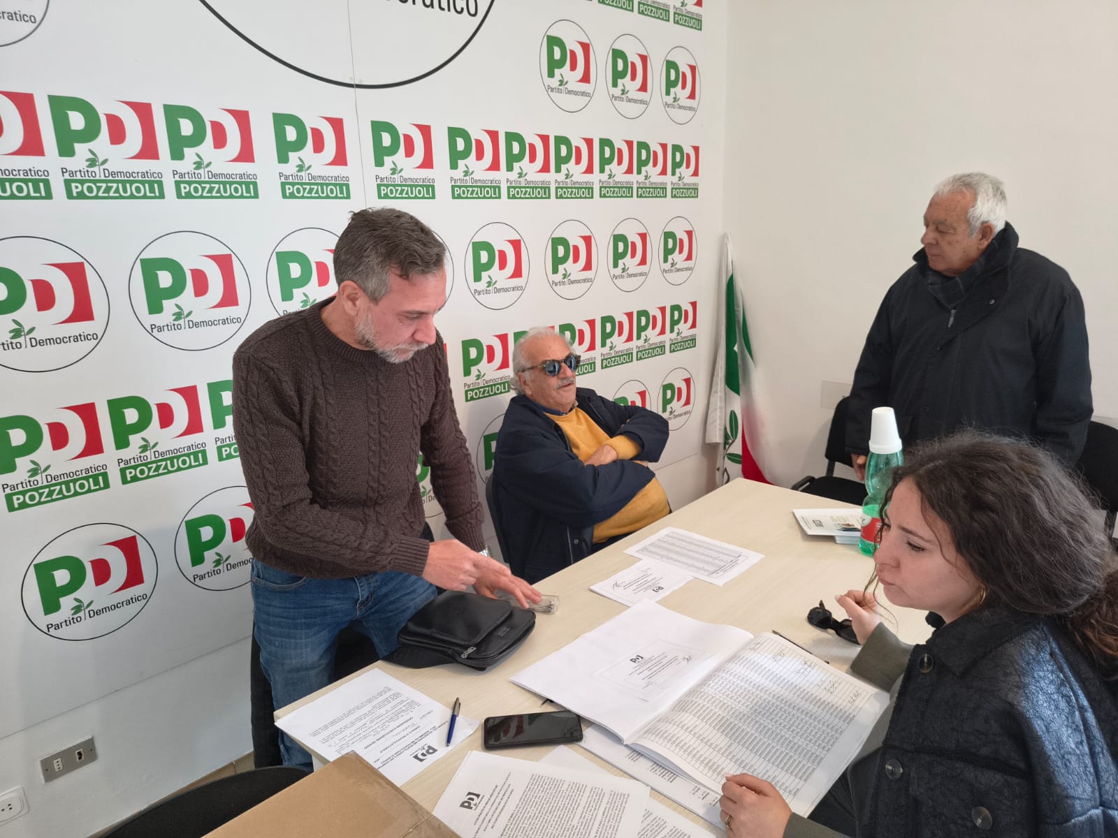 POZZUOLI/ Quattro “puteolani” all’assemblea provinciale del PD