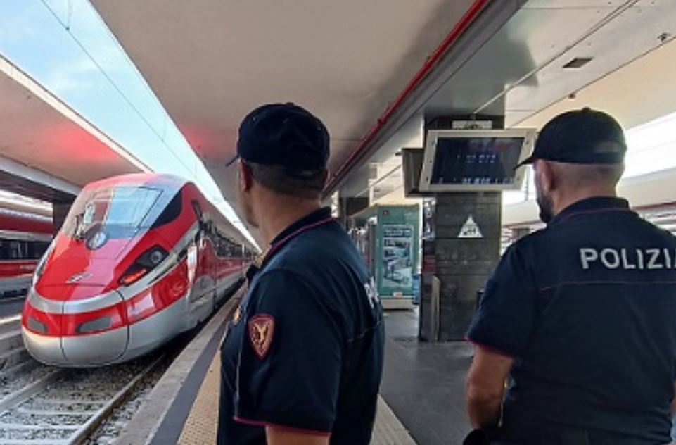 Aggredisce personale EAV: arrestato dalla Polizia di Stato.