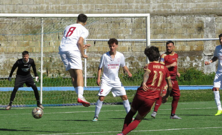 CALCIO/ La Puteolana perde anche il derby con il Quarto: notte fonda per i granata