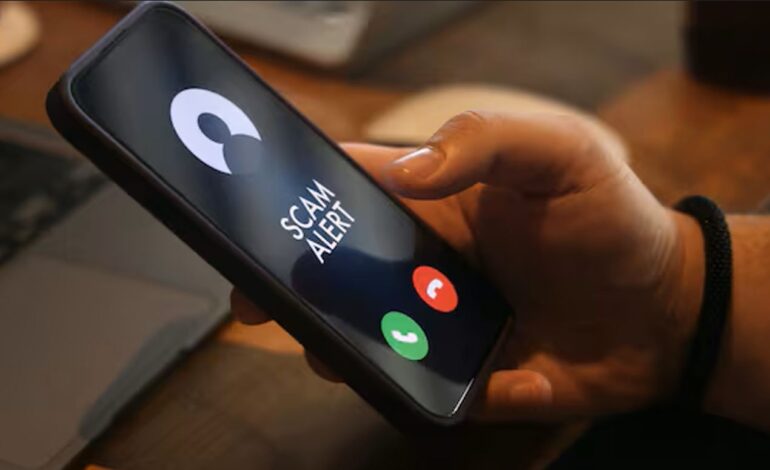 Truffe telefoniche in tutta Italia: tre basi operative, una scoperta a Pozzuoli