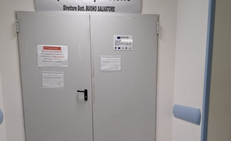 POZZUOLI/ L’operaio ferito resta in gravi condizioni. Sequestrato il pontone galleggiante, sentiti i responsabili dei lavori