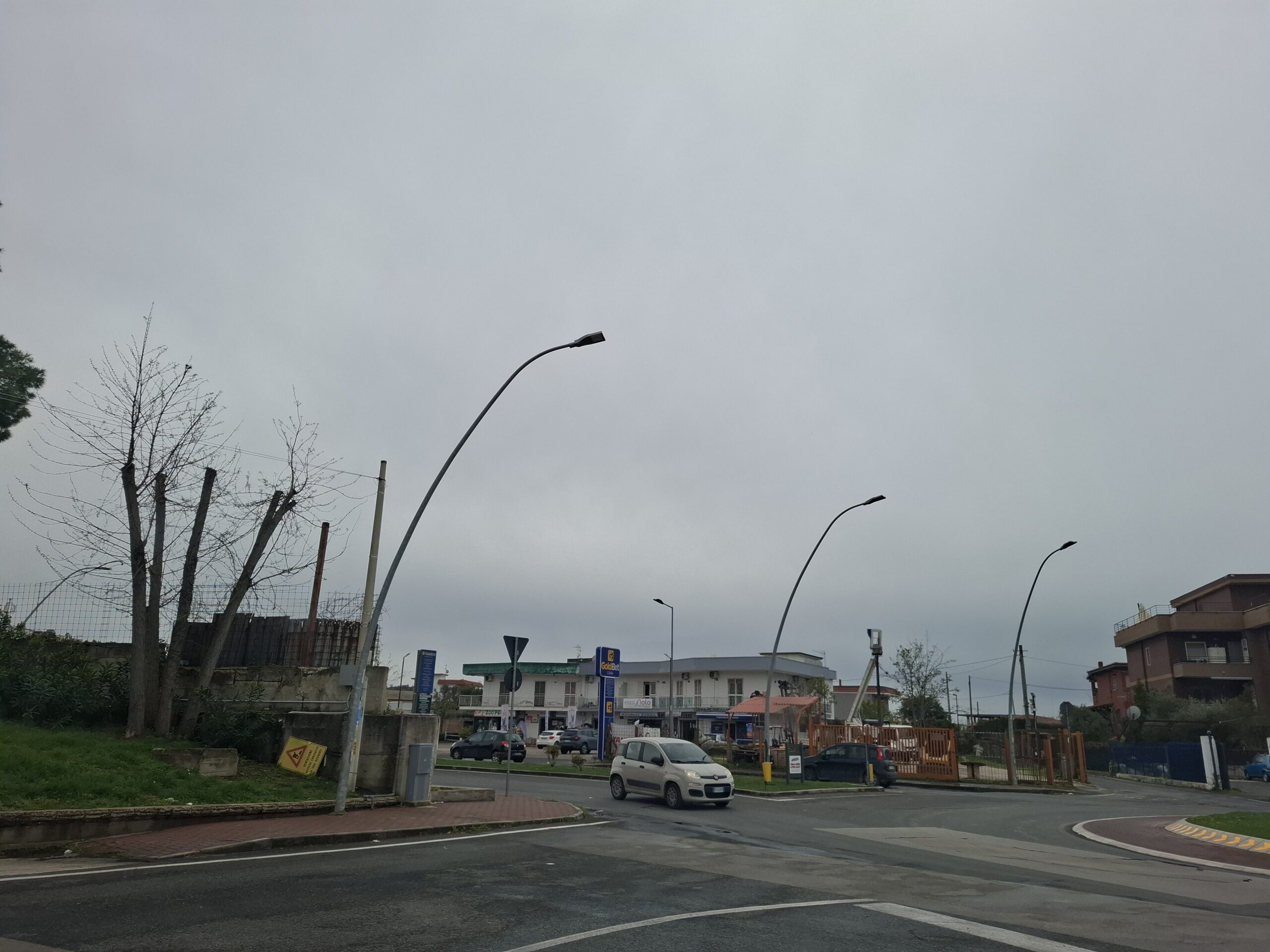 Temporali e raffiche di vento: scatta l’allerta meteo a Pozzuoli e nell’area flegrea