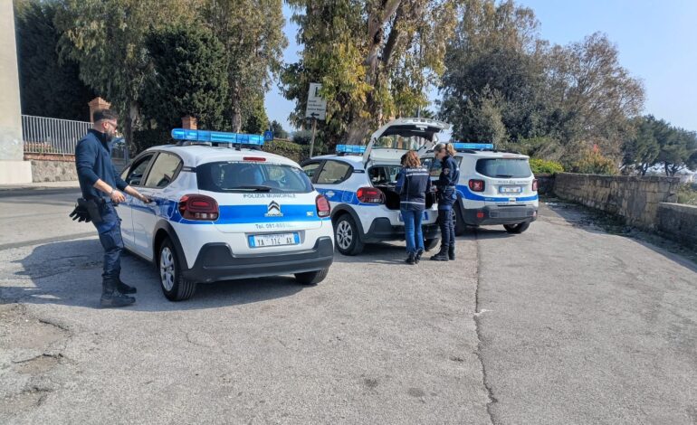 POZZUOLI/ Le paure dei vigili a Licola Mare: scontro con il sindacato di Polizia
