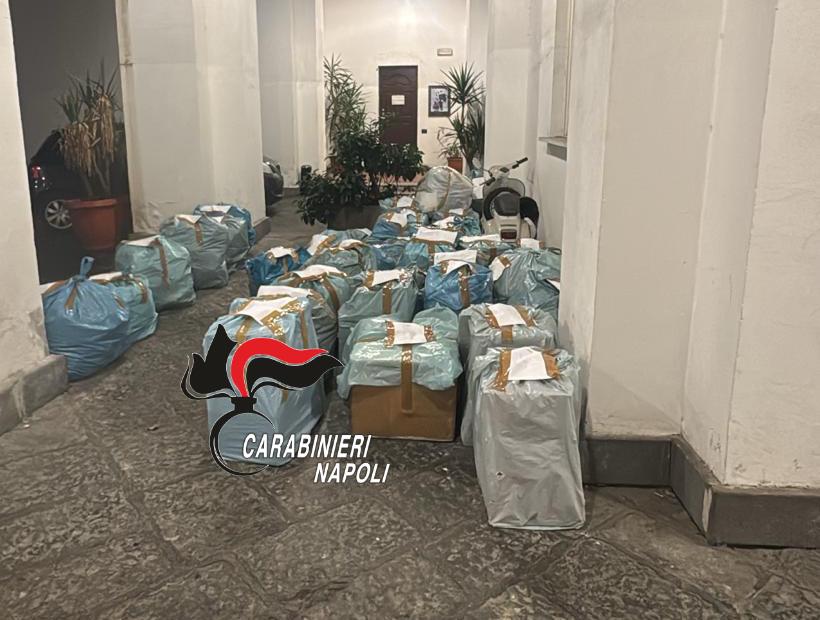 Scoperta boutique del falso: trovati Louis Vitton, D&G e Valentino “pezzottati”