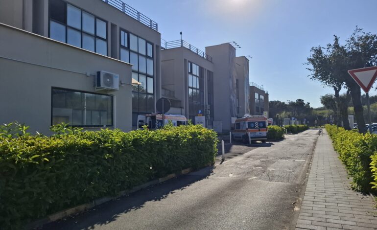 Giovane psichiatra aggredito al pronto soccorso di Pozzuoli, la condanna dei vertici dell’Asl