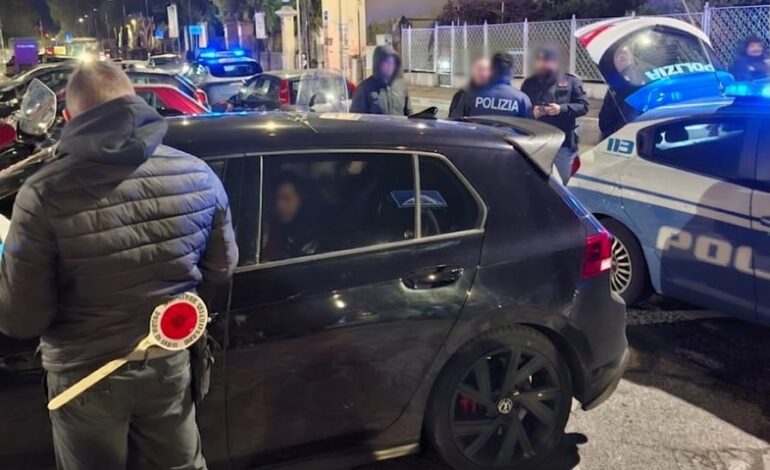 POZZUOLI/ Controlli anti movida selvaggia ad Arco Felice: sequestrati scooter guidati da minorenni