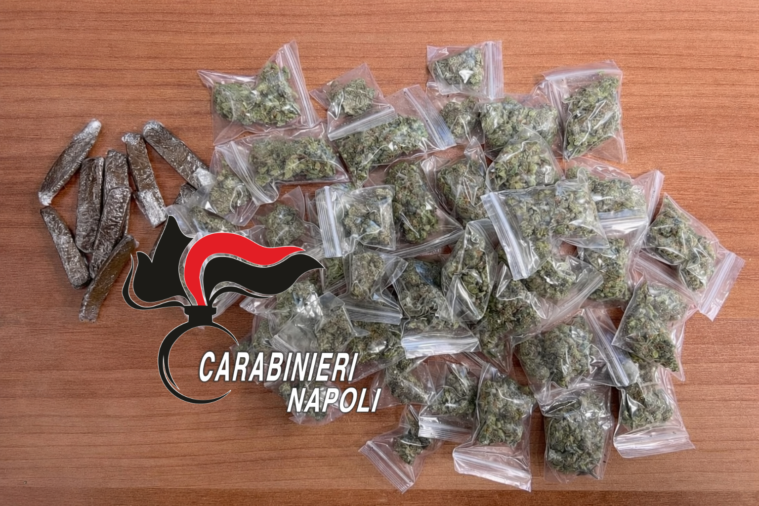 Alto impatto dei carabinieri a Pianura: due denunce e un arresto