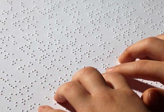 Pozzuoli, tre giorni dedicati al Braille e all’arte tattile: laboratori gratuiti per tutte le età