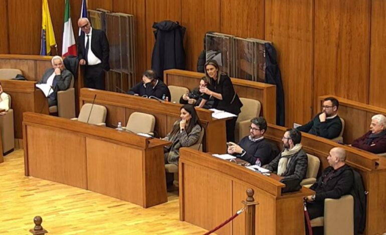 POZZUOLI/ Convocato nuovo consiglio comunale