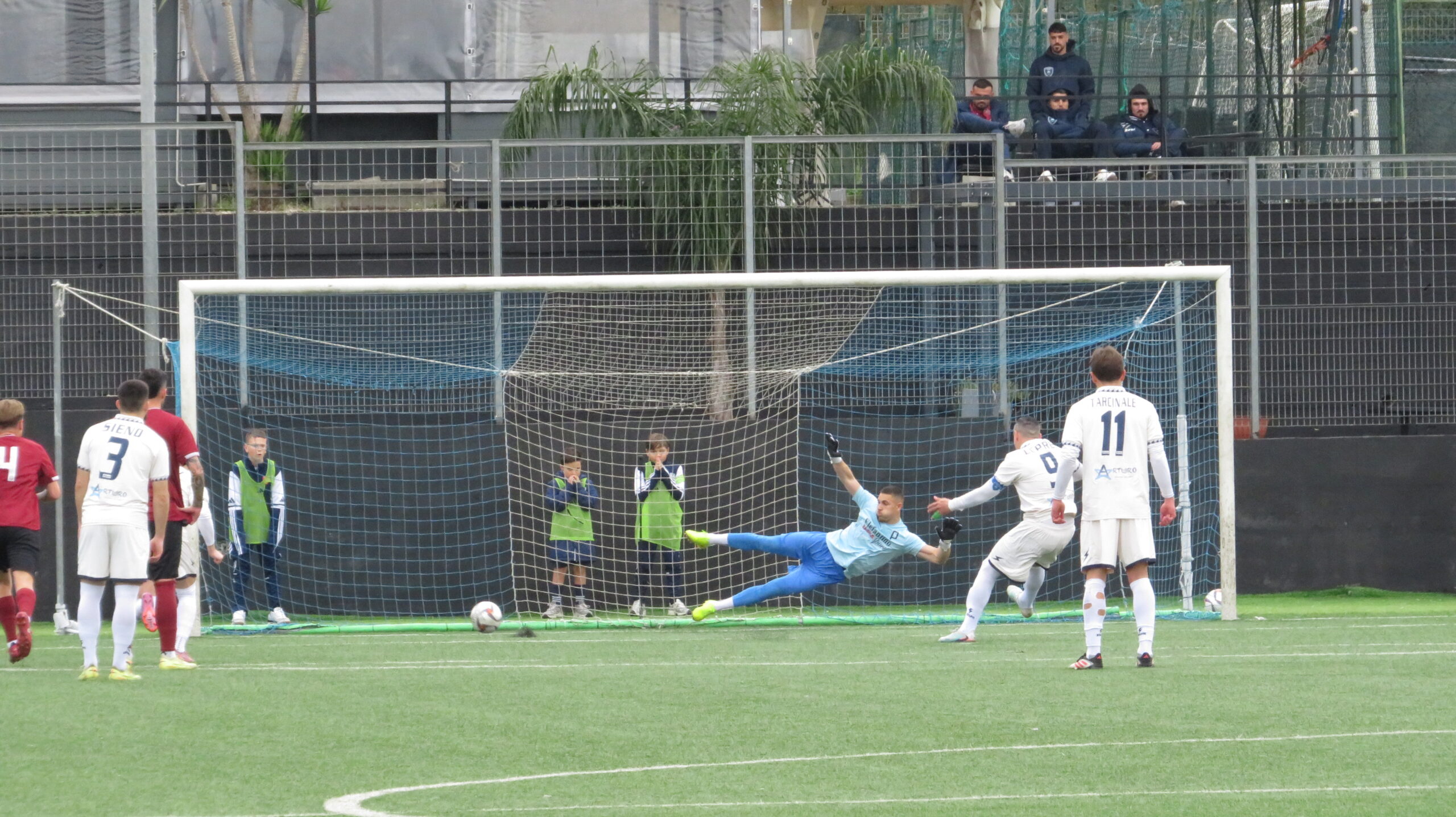 La Puteolana perde e rischia i play out