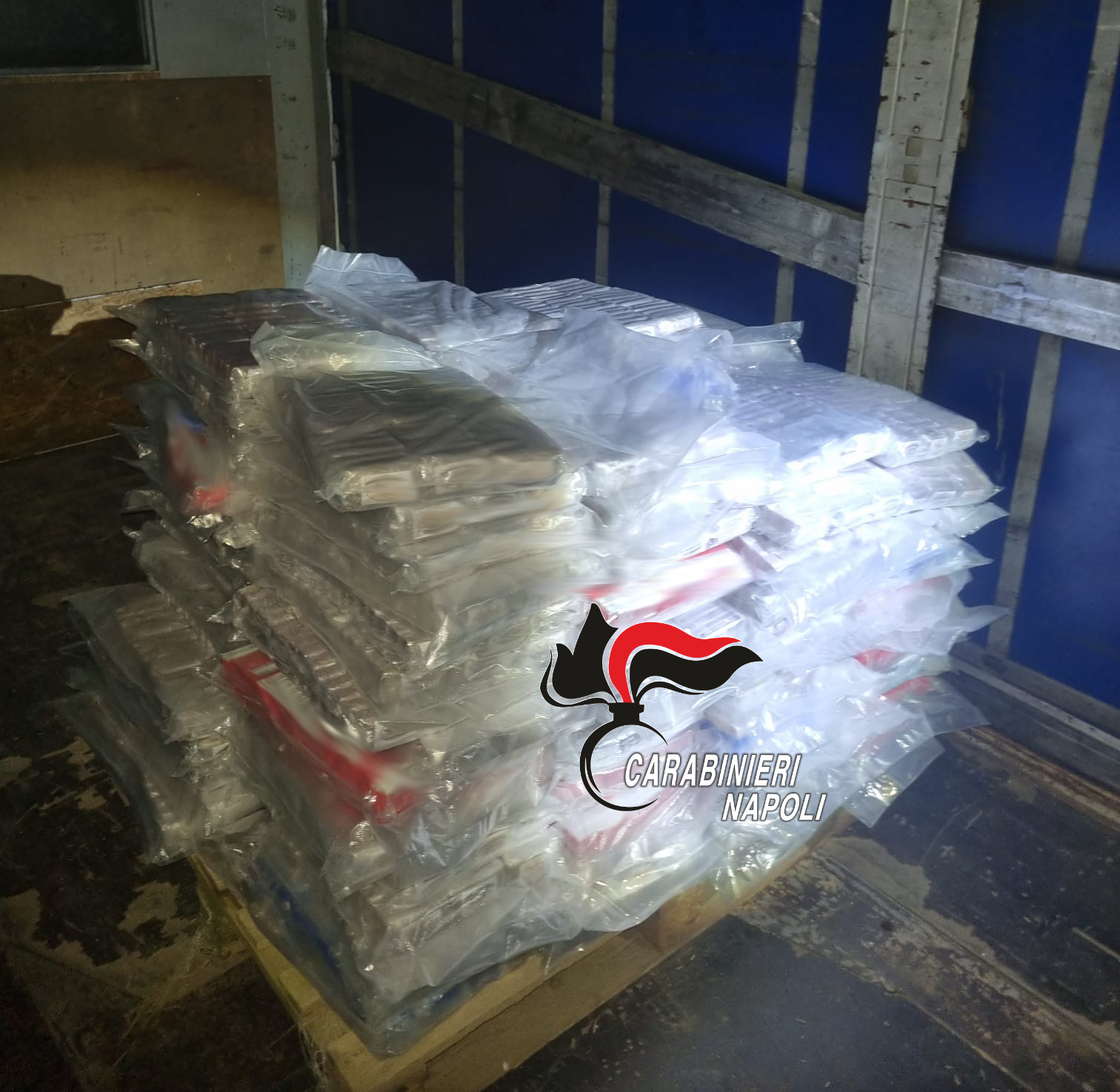 Maxi sequestro dei carabinieri: una tonnellata di droga trovata in un camion