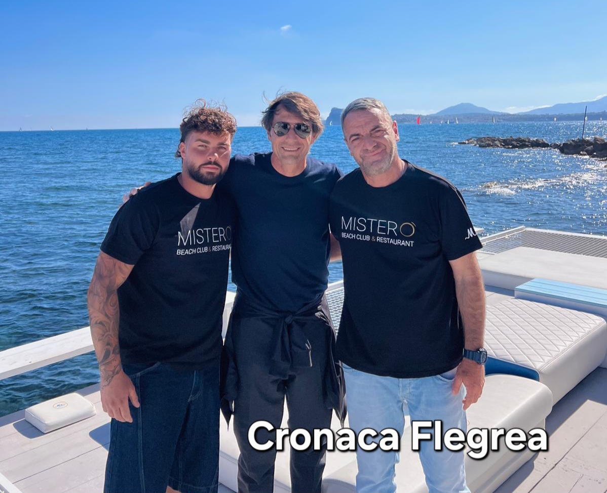 Mister Conte festeggia il 25 aprile al Misterò Exlusive Beach