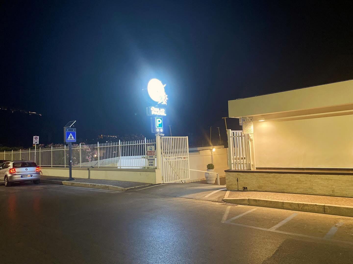 BACOLI/ Josi chiude il parcheggio dell’Oblio ma il TAR lo riapre dopo poche ore