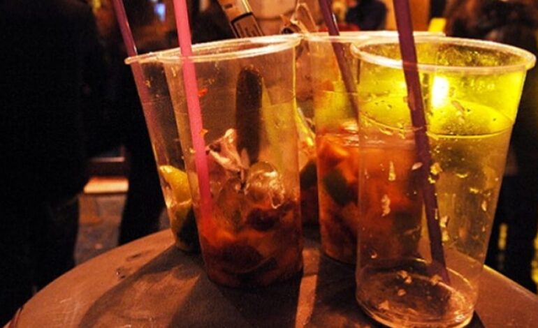 POZZUOLI/ Litiga con la fidanzata e si ubriaca: 17enne finisce all’ospedale