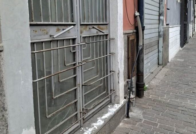 L’ALLARME/ «Veleno per animali davanti a un portone nel centro storico di Pozzuoli»