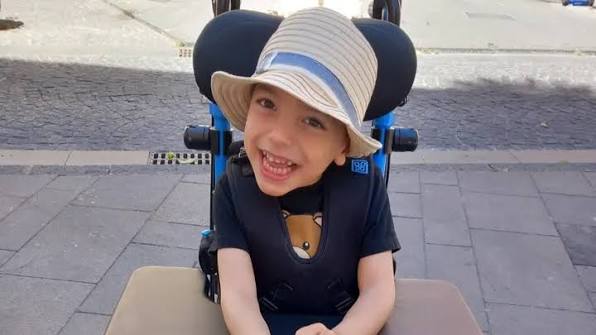 Una tavolata d’amore per Francesco Pio: a Pozzuoli serata di beneficenza