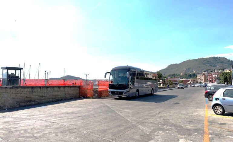 POZZUOLI/ Porto sicuro, l’assessore Gloria stoppa i bus: scatta il divieto di accesso