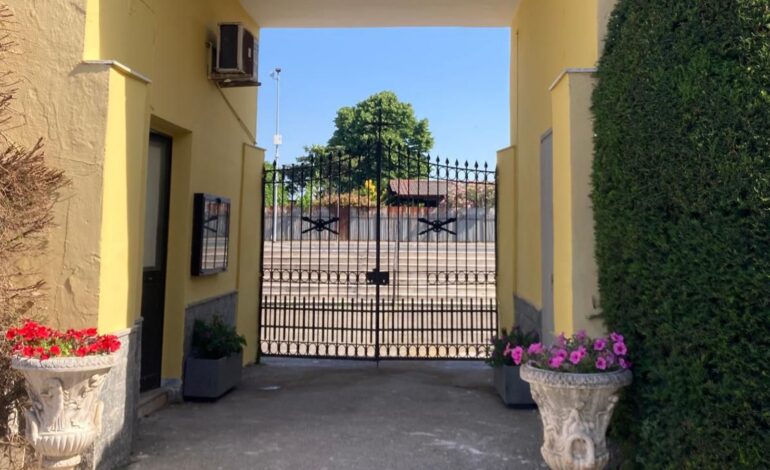 Riaperto il cimitero comunale di Quarto