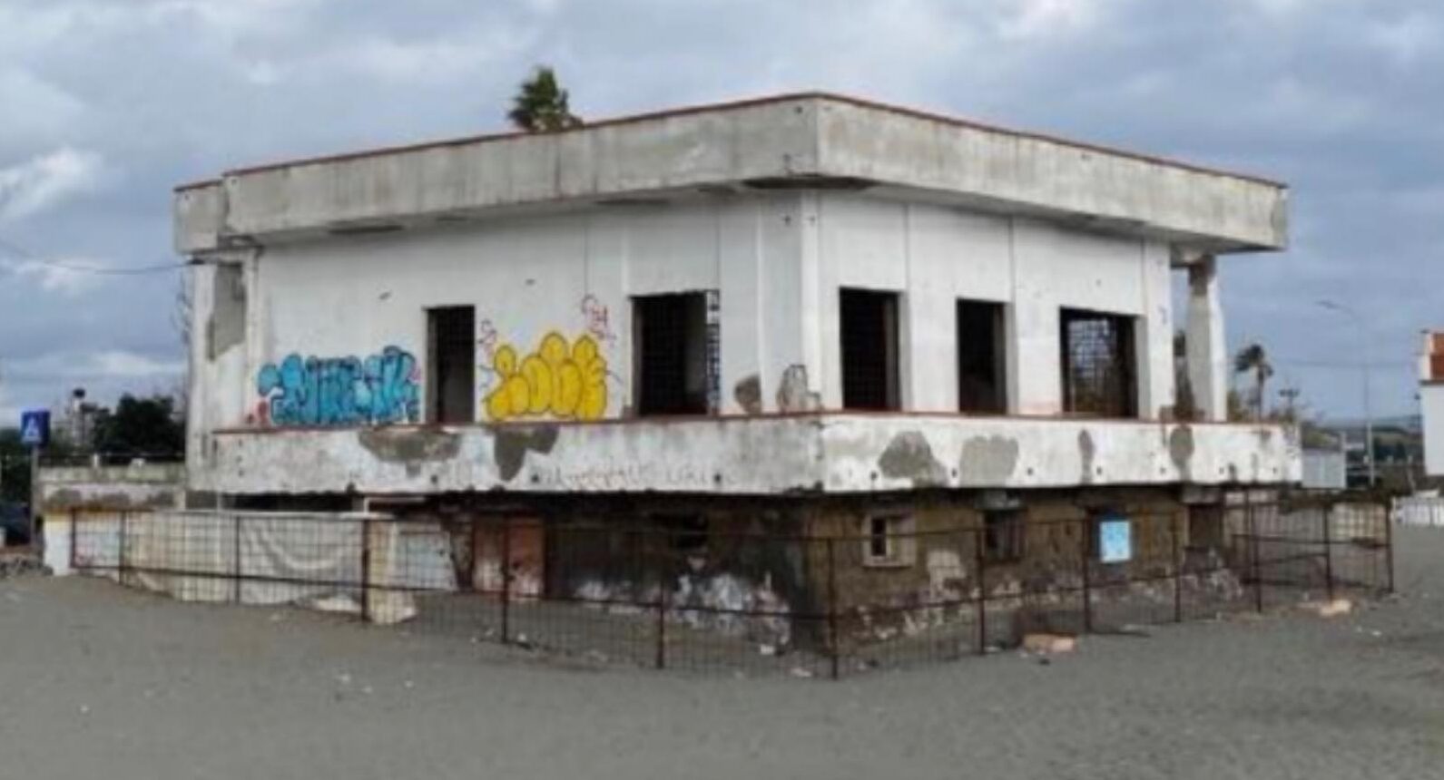 BACOLI/ Il “Lido Aurora” diventerà Centro Operativo Comunale