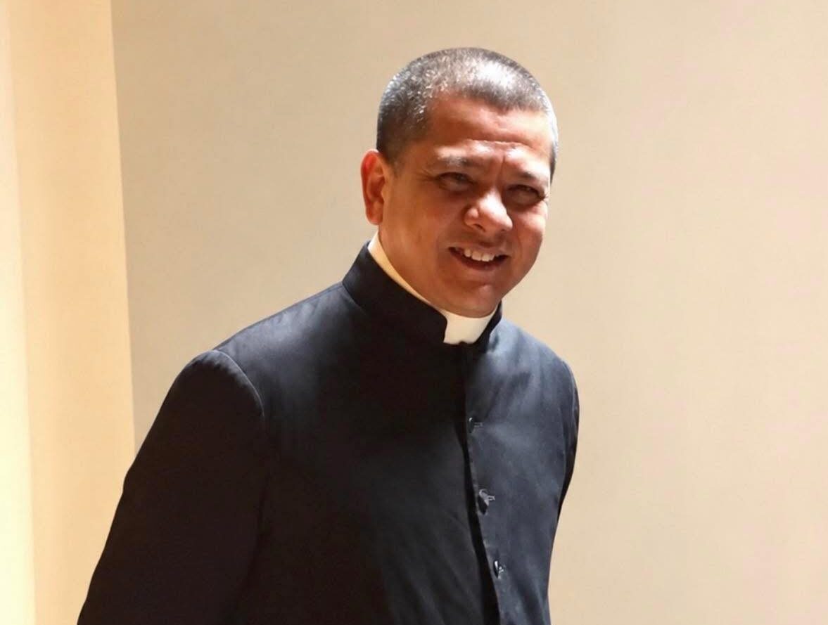 Addio a don George, parroco della Diocesi di Pozzuoli