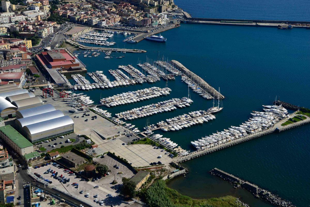 Bandiera Blu, Campi Flegrei ancora fuori. A Pozzuoli premiato l’approdo Sudcantieri