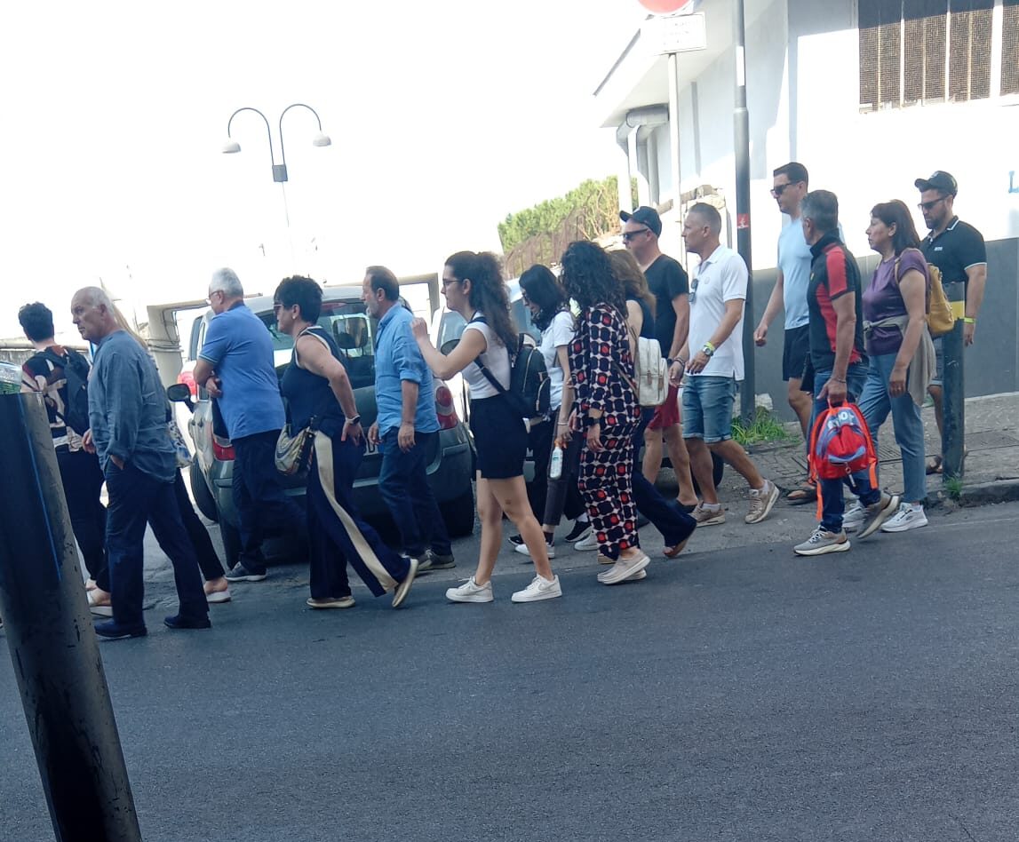 «E se lo stop ai bus al porto di Pozzuoli fosse un’opportunità»