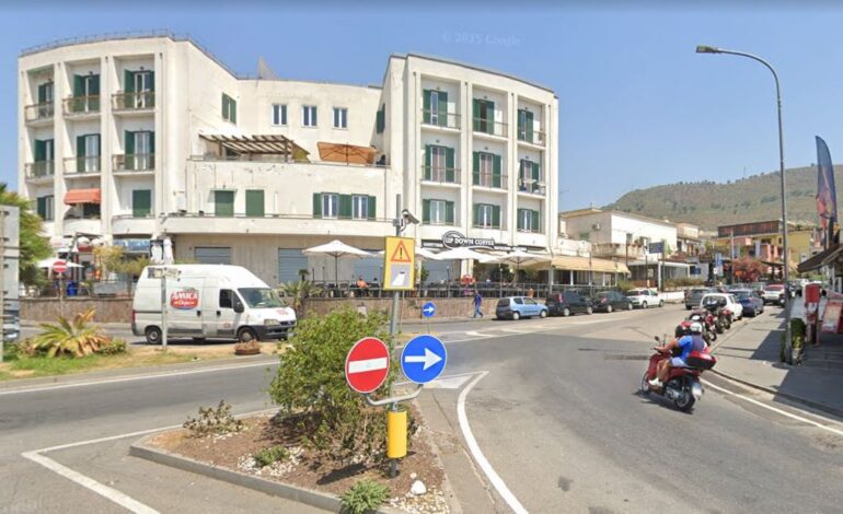 POZZUOLI/ Lite tra ragazzini ad Arco Felice, intervengono i carabinieri
