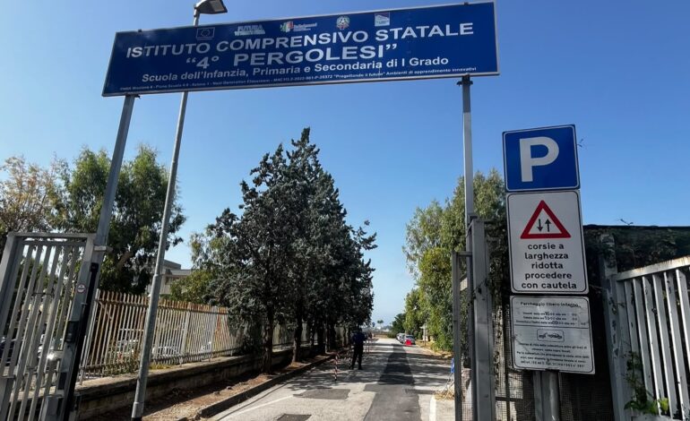 POZZUOLI/ Parcheggio nega la sosta ai motorini “Non è previsto”