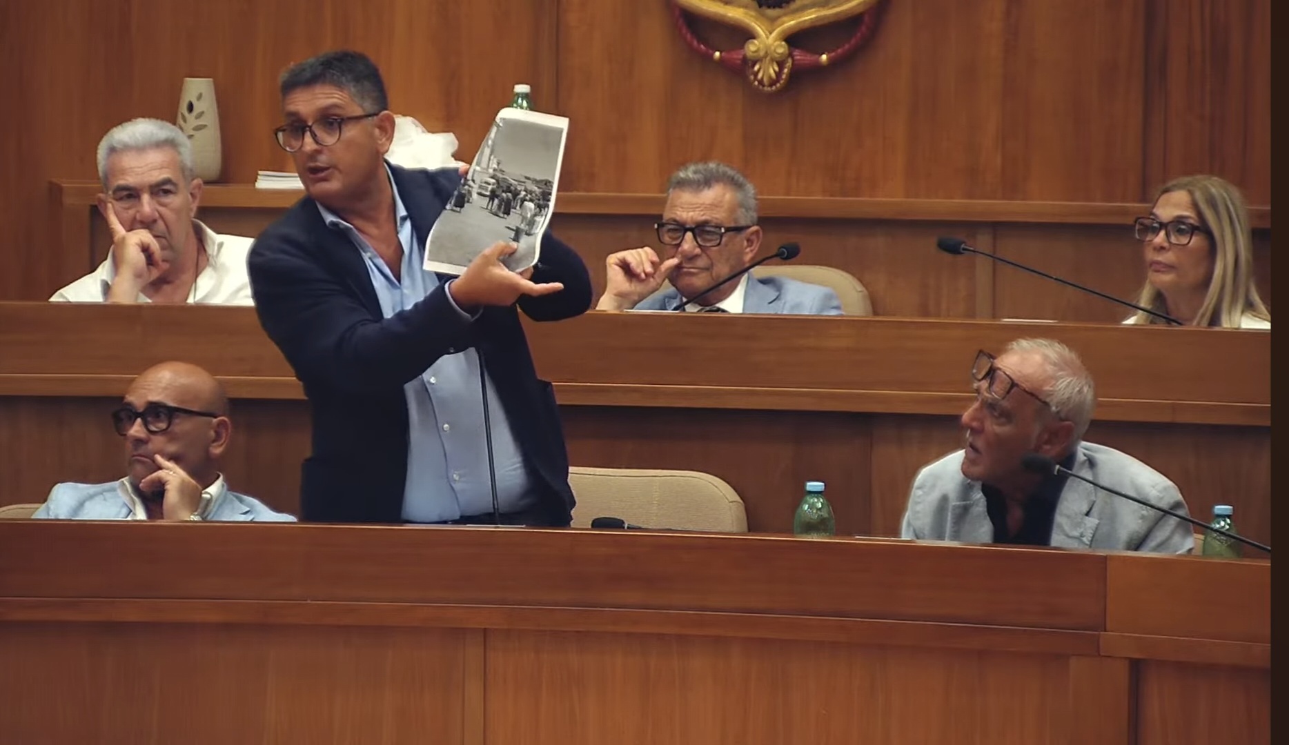 POZZUOLI/ Iasiello fa i “pezzotti” con l’intelligenza artificiale?