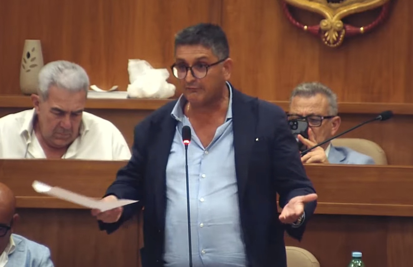 POZZUOLI/ La nuova crisi che toglie il sonno a Manzoni che medita le dimissioni