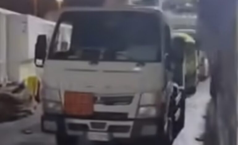 Stipati sui traghetti da Pozzuoli verso le isole: la denuncia degli auto trasportatori