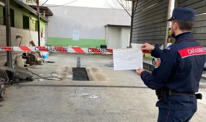 Abbandono di rifiuti: denunciate 21 persone dai carabinieri forestali di Pozzuoli
