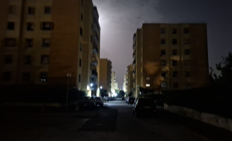 Disagi a Pozzuoli, Enel stacca la corrente 12 ore prima del previsto