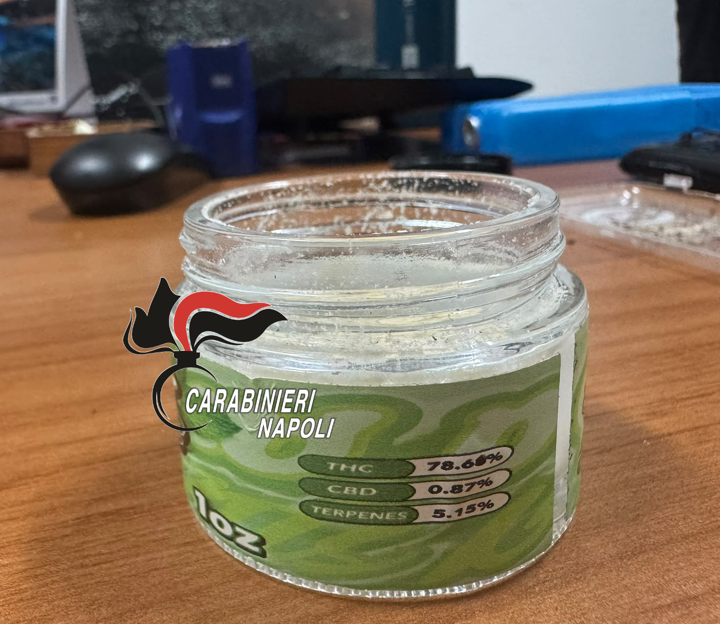 Droga “white hash” a Monterusciello, tra gli arrestati c’è il nipote del boss di Pozzuoli Gennaro Longobardi – I NOMI