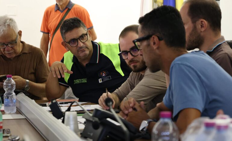 Per gestire la crisi sismica il sindaco di Pozzuoli ingaggia l’agenzia di comunicazione vicina a Matteo Renzi
