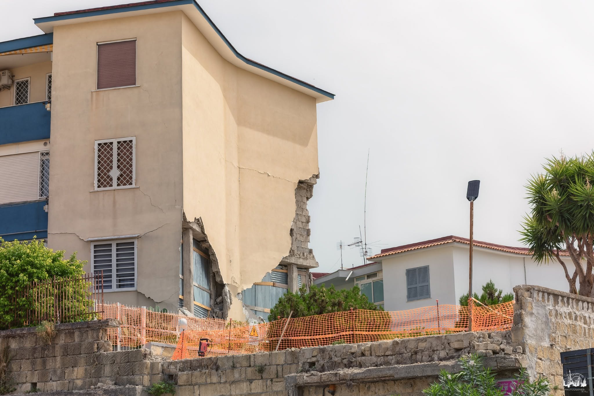 POZZUOLI/ «Vogliamo la stato di emergenza» Cittadini annunciano protesta al consiglio comunale 