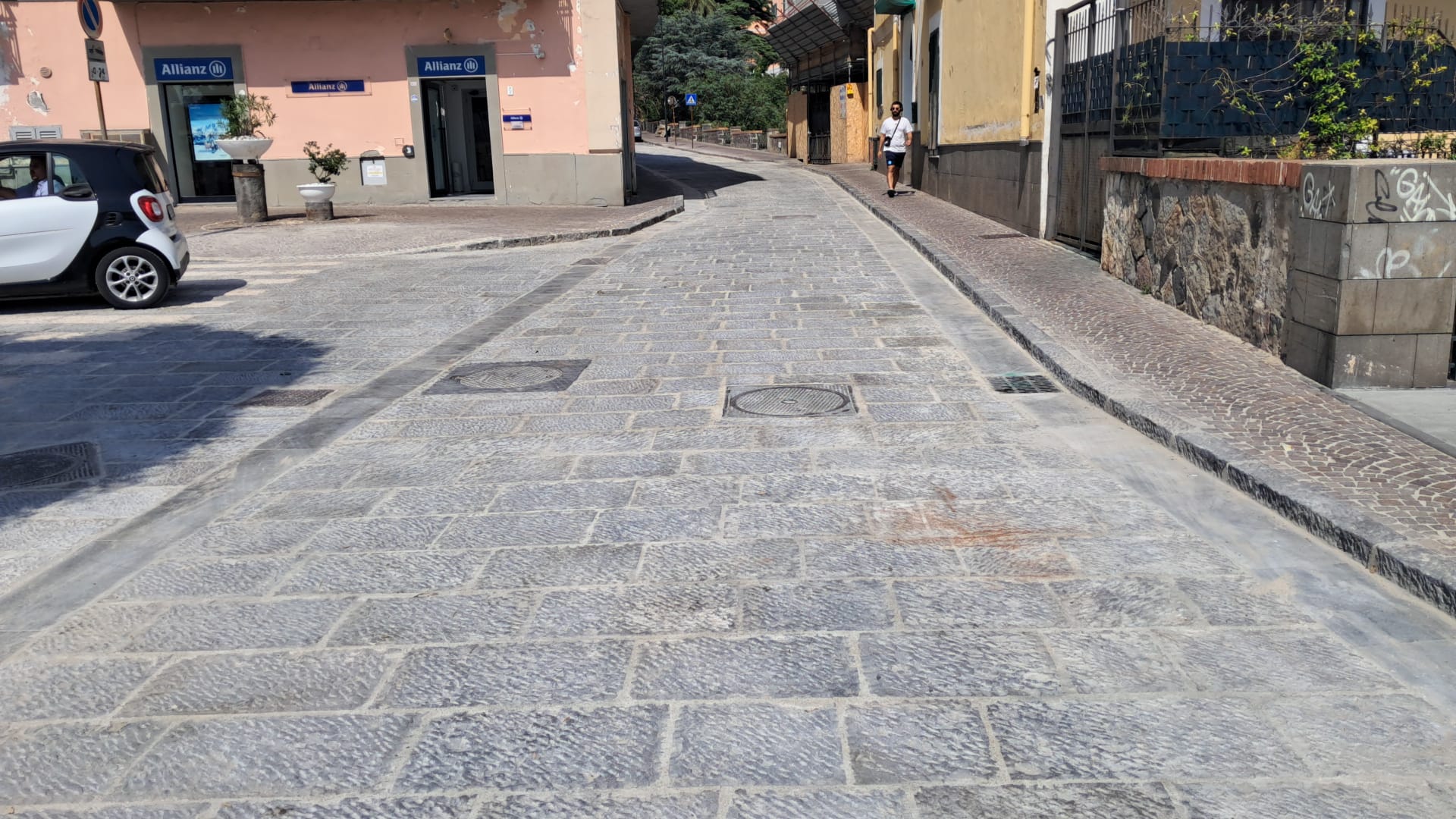 Viabilità a Pozzuoli: dopo la fine dei lavori in via Marconi torna tutto come prima