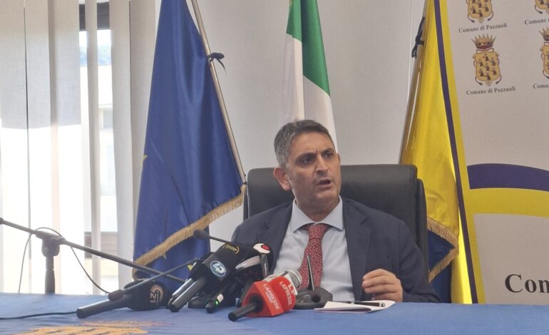 Il sindaco di Pozzuoli annuncia «La prossima settimana tutti a Roma»