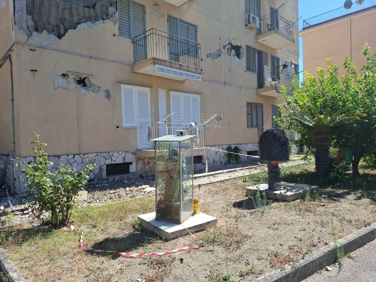 Bradisismo, cinema all’aperto nel rione sgomberato: l’iniziativa di solidarietà a Pozzuoli