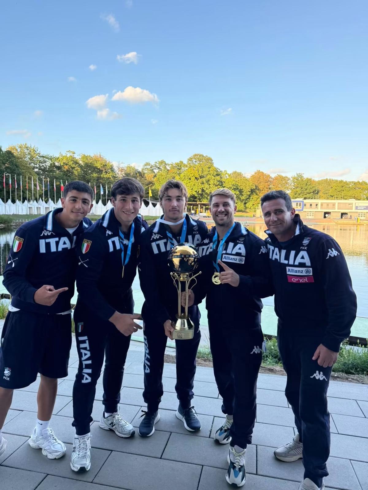 Canoa polo, l’Italia vince i mondiali: tre atleti di Bacoli sul tetto del mondo