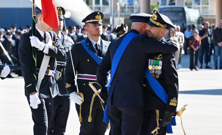 Cambio al vertice dell’Accademia Aeronautica di Pozzuoli: la solenne cerimonia tra continuità, tradizione e valori – LE FOTO