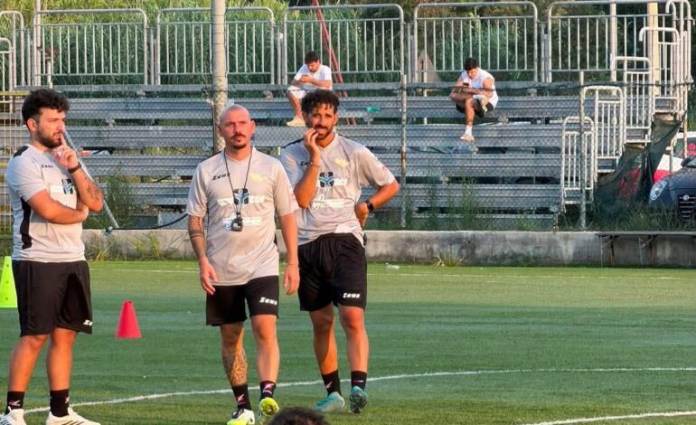 CALCIO/ Parla mister Troise: «Rione Terra, questa è la strada giusta per centrare i play off»