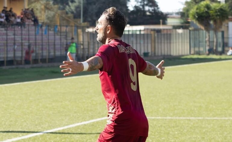 CALCIO/ Malafronte-show trascina la Puteolana in testa alla classifica