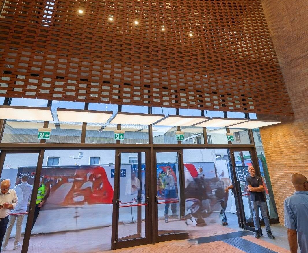 Open House Napoli, visite guidate presso le stazioni della cumana di Pozzuoli e Baia